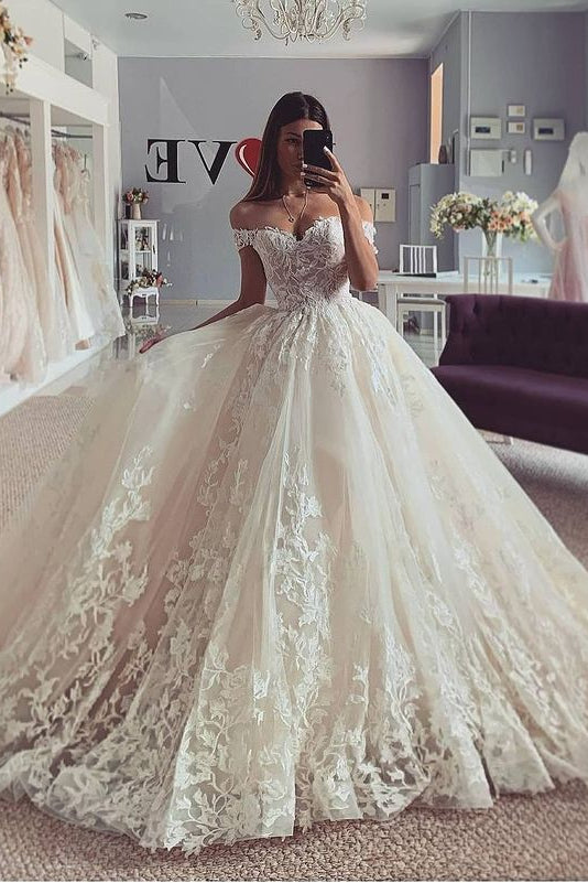 Amazing Ball Gown Princess Wedding Dress Lace Bridal Gown Off-the-Shou ...