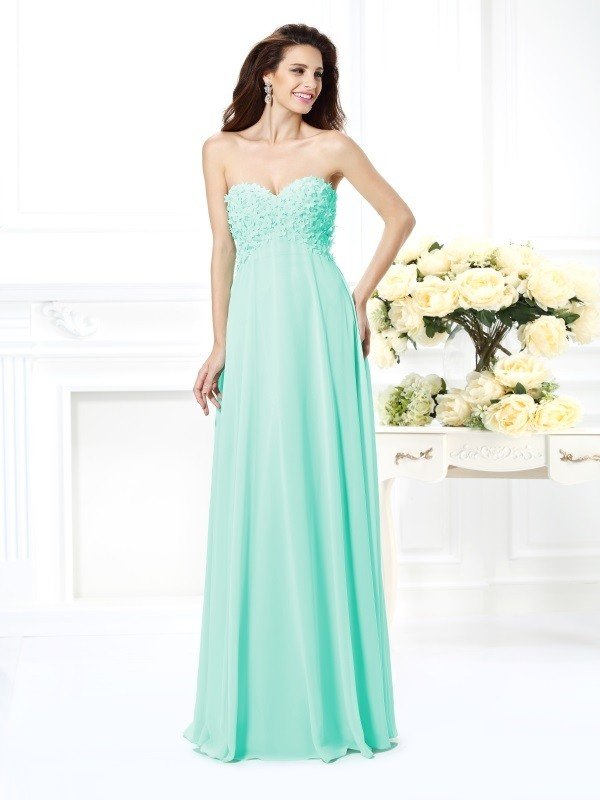 Classy Sweetheart Sleeveless Long Chiffon Bridesmaid Dresses