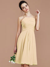 Elegant Halter Sleeveless Short/Mini Chiffon Bridesmaid Dresses