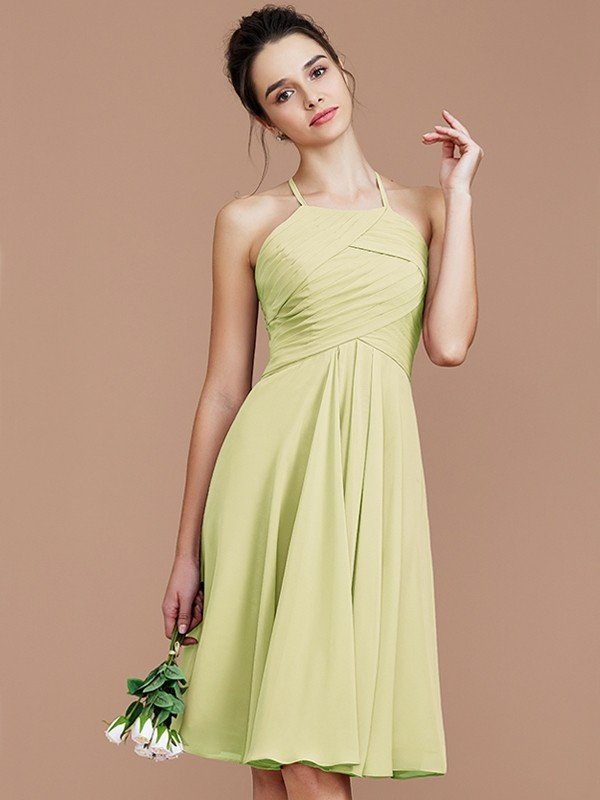 Elegant Halter Sleeveless Short/Mini Chiffon Bridesmaid Dresses