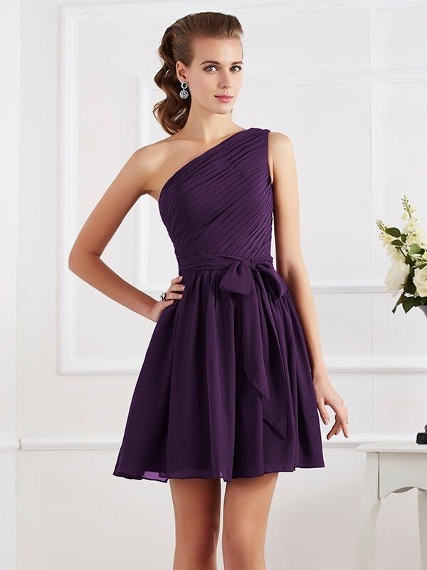 Elegant Pleats One Shoulder Sleeveless Short Chiffon Bridesmaid Dresses