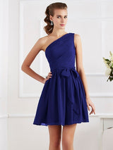 Elegant Pleats One Shoulder Sleeveless Short Chiffon Bridesmaid Dresses