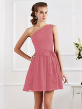 Elegant Pleats One Shoulder Sleeveless Short Chiffon Bridesmaid Dresses