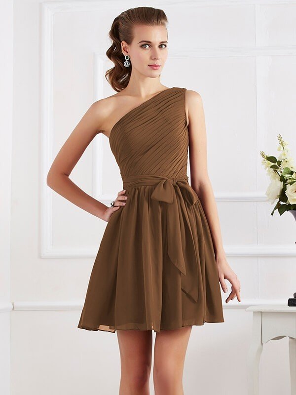 Elegant Pleats One Shoulder Sleeveless Short Chiffon Bridesmaid Dresses