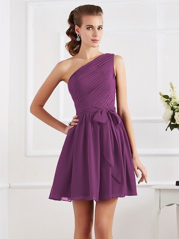 Elegant Pleats One Shoulder Sleeveless Short Chiffon Bridesmaid Dresses