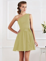 Elegant Pleats One Shoulder Sleeveless Short Chiffon Bridesmaid Dresses