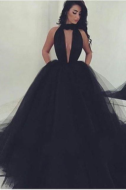 Sexy Ball Gown Black Prom Dress Long Tulle Sexy Deep V-Neck