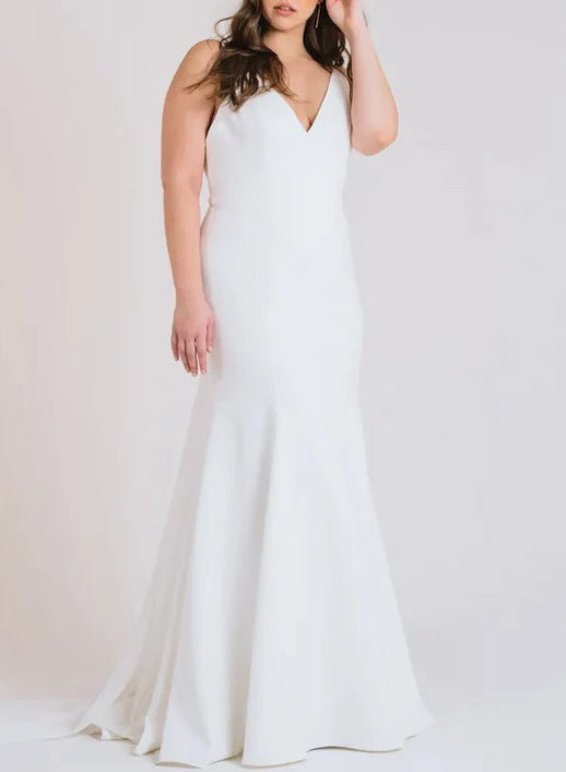 Backless Mermaid Fitted V-Neck Wedding Dresses In Elastic Satin-Dbrbridal