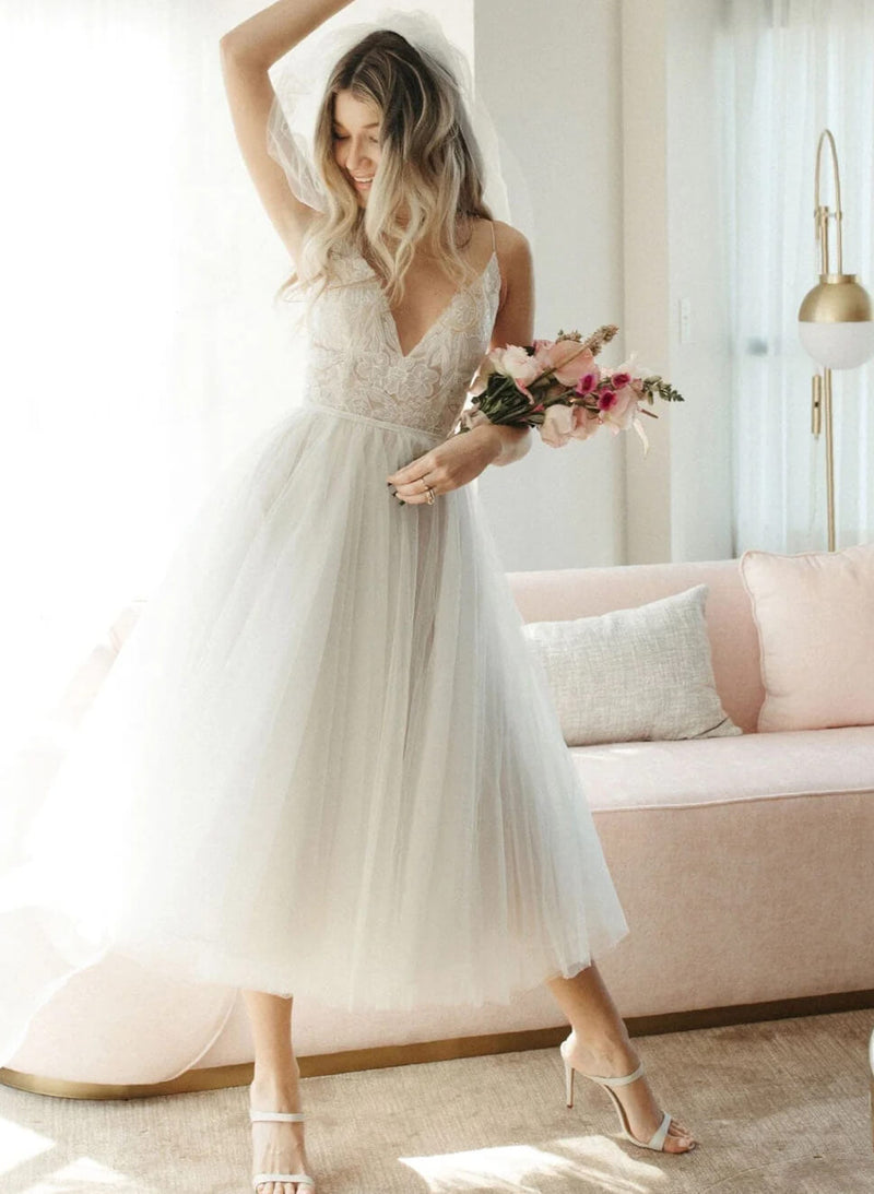 Boho Garden Reception Lace Tea-Length Backless Wedding Dresses-Dbrbridal