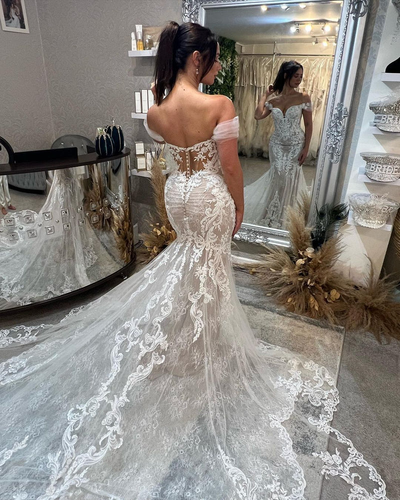 Charming Sweetheart Off-the-Shoulder Sleeveless Mermaid Lace Bridal Gown-Dbrbridal