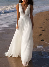 Chic A-line Hot Deep V-Neck Sleeveless Sweep Train Tulle Summer Beach Wedding Dresses-Dbrbridal