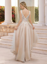 Chic A-line V-Neck Sleeveless Lace Tulle Wedding Dresses Appliques Lace-Dbrbridal