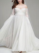 Elegant Lace Tulle Wedding Dress Chic A-line Elegant Sweetheart Neckline Half Sleeves-Dbrbridal