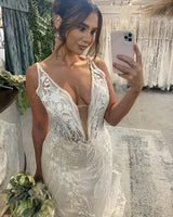 Fabulous Long Mermaid V-neck Sleeveless Lace Backless Wedding Dress-Dbrbridal