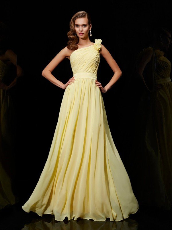 Fabulous Sleeveless One Shoulders Hand-Made Flower Long Chiffon Bridesmaid Dresses-Dbrbridal