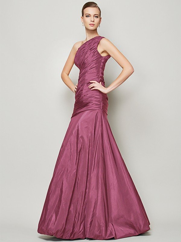 Fabulous Sleeveless One Shoulders Pleats Long Taffeta Bridesmaid Dresses-Dbrbridal