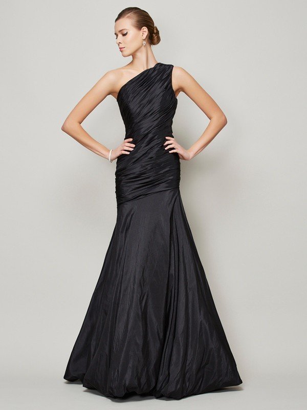 Fabulous Sleeveless One Shoulders Pleats Long Taffeta Bridesmaid Dresses-Dbrbridal