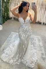 Fabulous V-neck Spaghetti Straps Mermaid Sleeveless Tulle Wedding Dress with lace-Dbrbridal