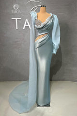 Glamorous Long Mermaid V-neck Long Sleeves Prom Dress With Ruffles And Stones