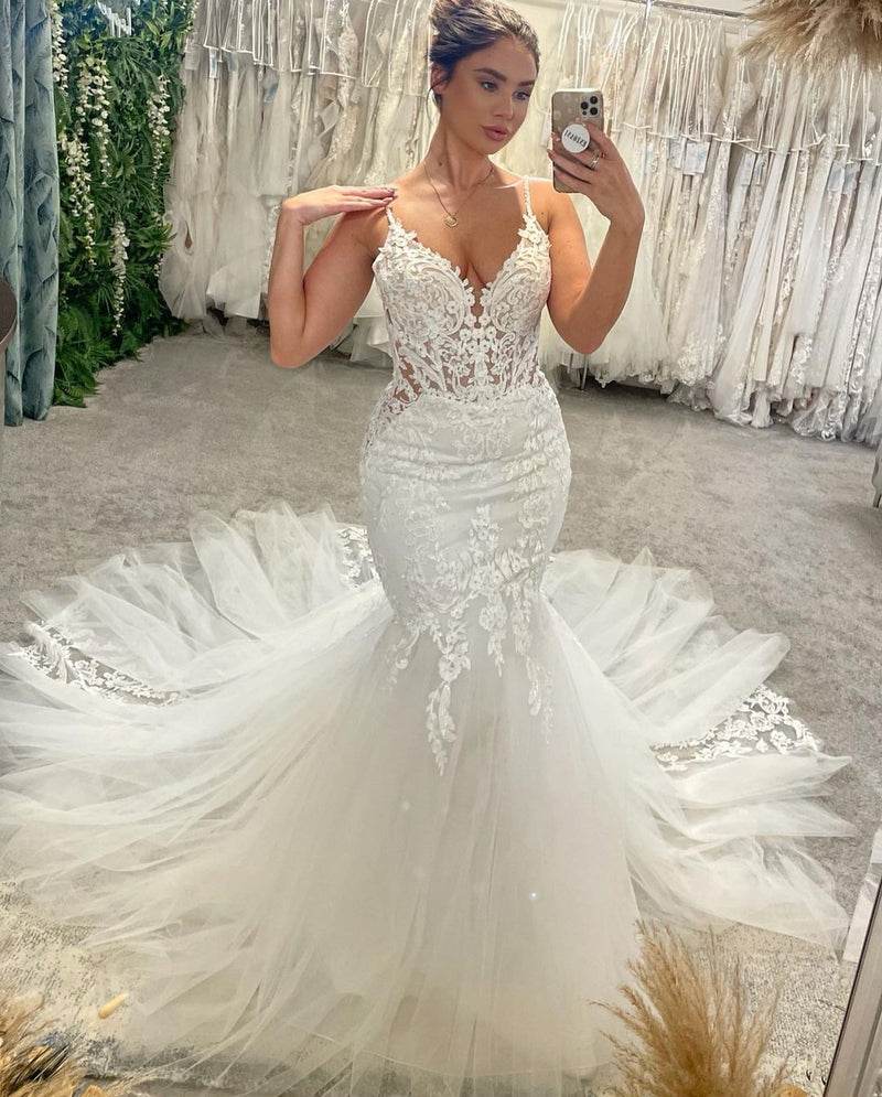 Glamorous V-Neck Spaghetti Straps Sleeveless Mermaid Bridal Gown-Dbrbridal