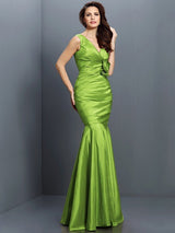 Mermaid Classy V-neck Hand-Made Flower Sleeveless Long Taffeta Bridesmaid Dresses-Dbrbridal