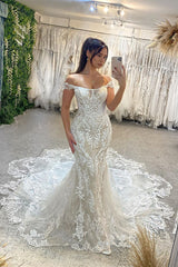 New Arrival Off-the-Shoulder Sleeveless Mermaid Lace Bridal Gown with Cathedral Train-Dbrbridal