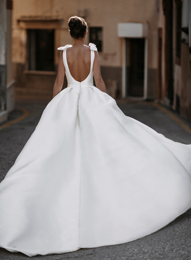 Sleek Ball-Gown Satin V-Neck Wedding Dresses-Dbrbridal