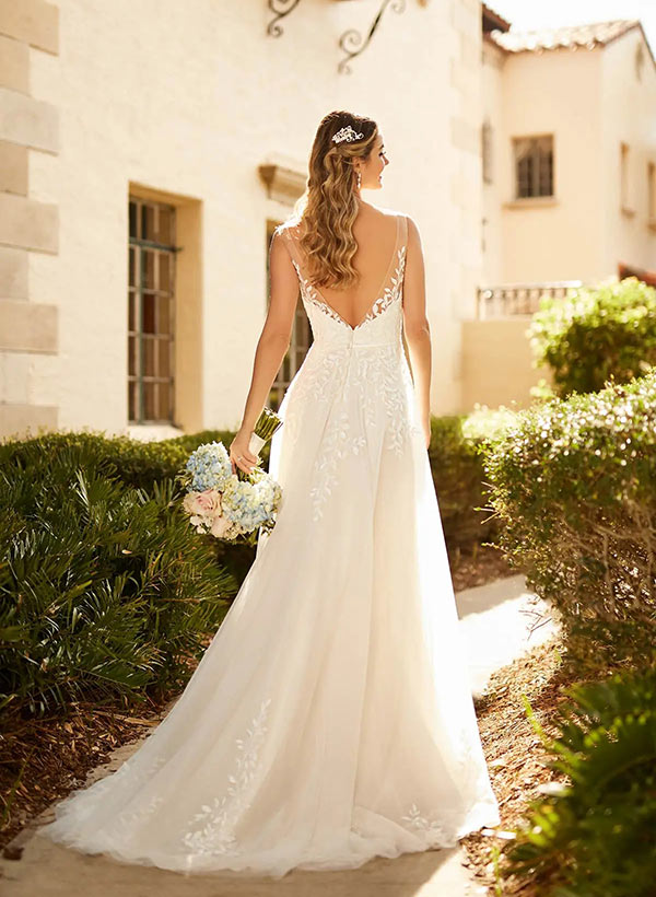 Sleeveless V-Neck Chic A-line Tulle Wedding Dress-Dbrbridal