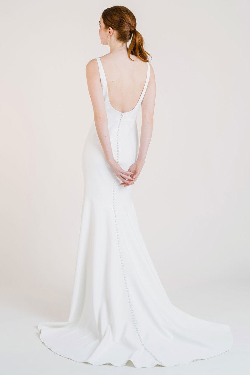 White Casual Wedding Dress With Train Bateau Neck Sleeveless Sexy Backless Satin Fabric Mermaid Bridal Gowns-Dbrbridal